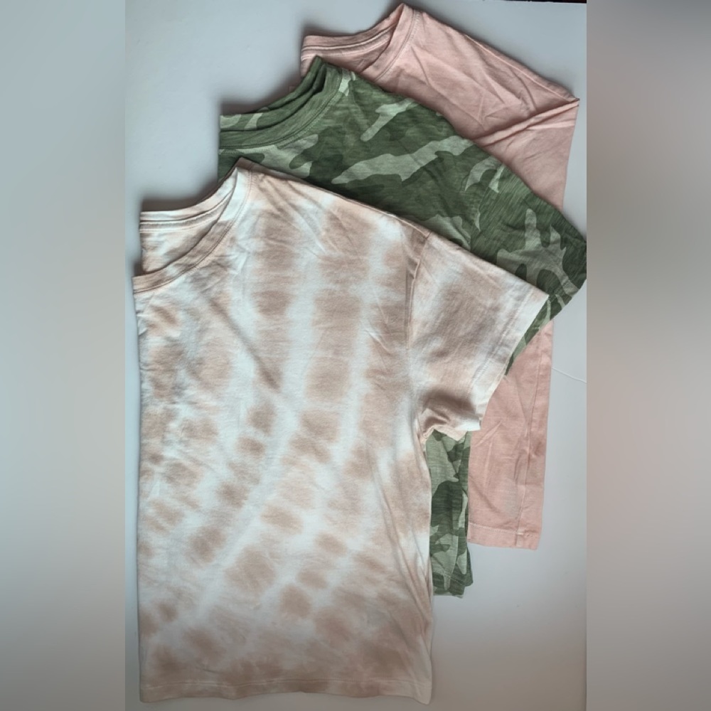 OLD NAVY Lot of 3 Crop T-shirts Size Large